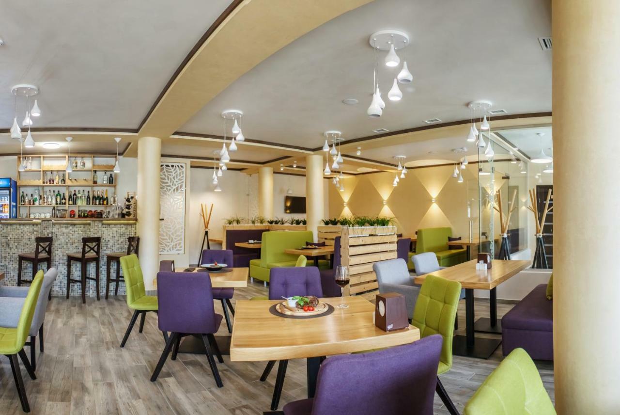 Whiteberry Hotel Bukovel Dış mekan fotoğraf